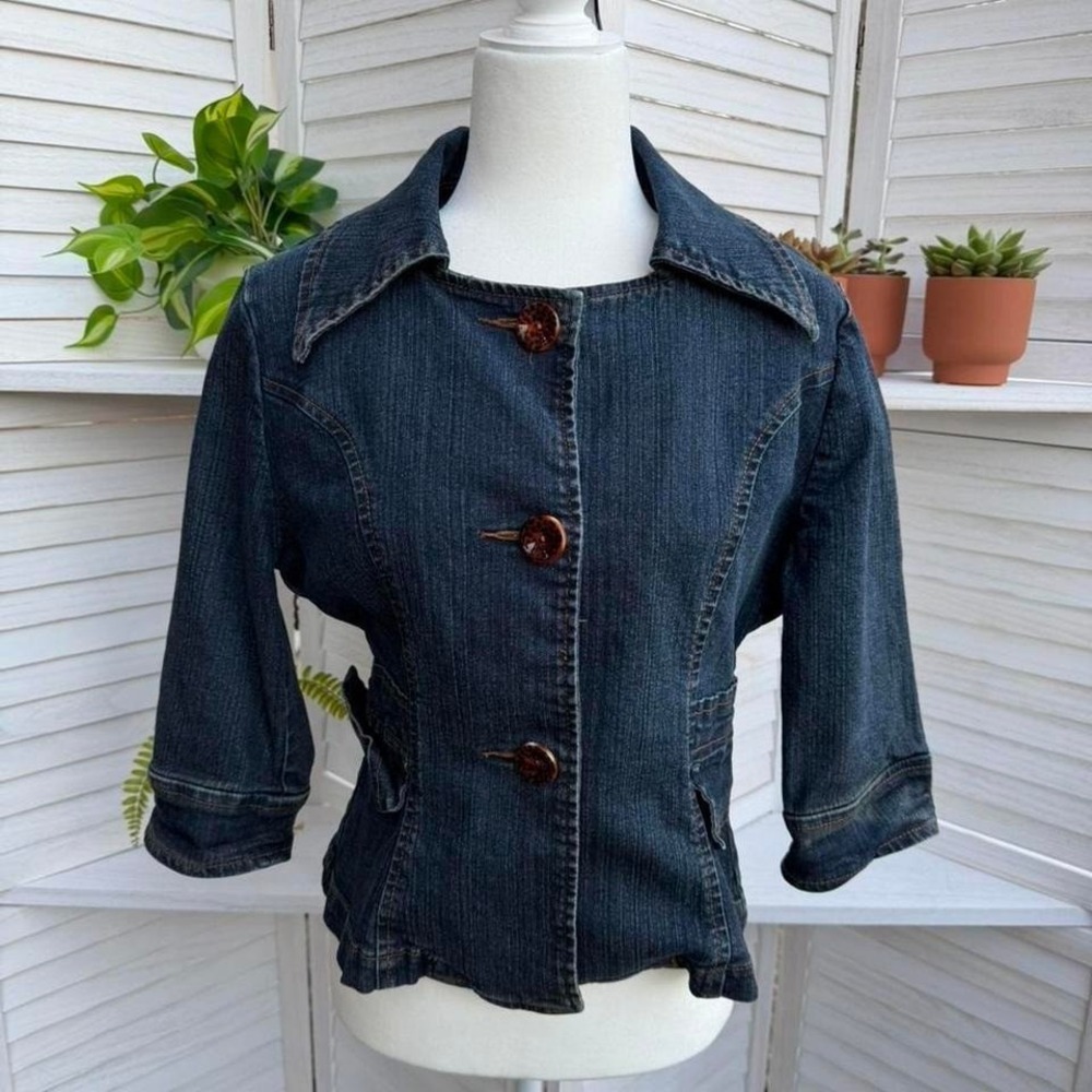 Vintage 2000s cute Dark wash denim jacket with brown leopard print buttons M